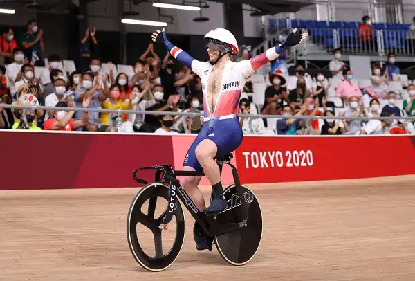 Brittipyöräilijä teki Tokiossa olympiahistoriaa