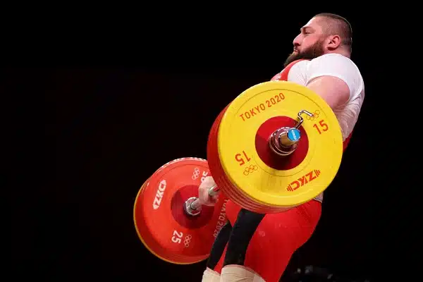 Tässä on Tokion olympiakisojen vahvin mies – ”500 kiloa voi olla vaarallista”