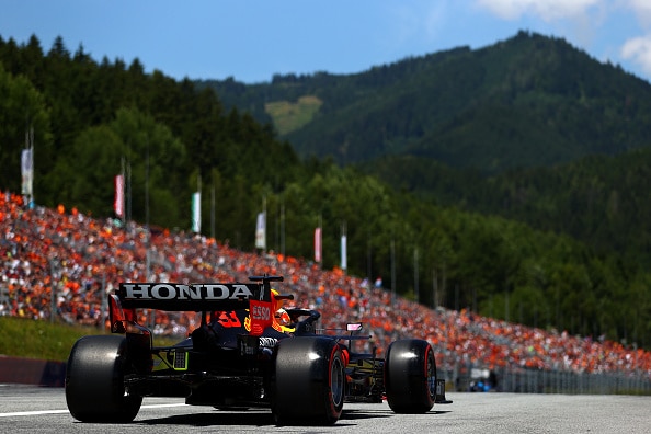 Red Bull -pomo: Max Verstappenin sopimuksessa merkittävä pykälä Red Bull -pomo: Max Verstappenin sopimuksessa merkittävä pykälä