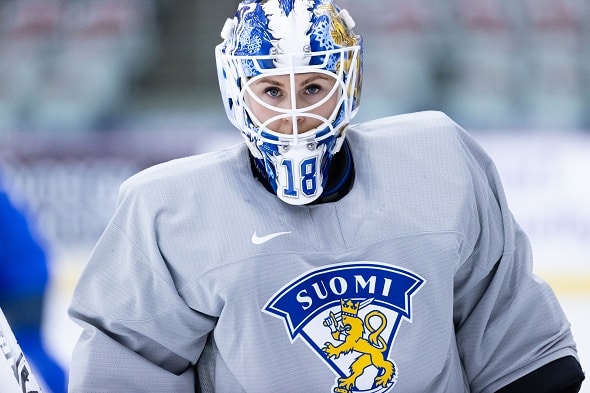 Raju väite! IS: Naisleijonien pelaaja on hyllytetty