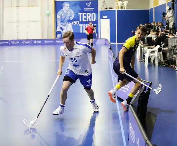 Upea kunnianosoitus Suomen maajoukkuelegendalle Upea kunnianosoitus Suomen maajoukkuelegendalle