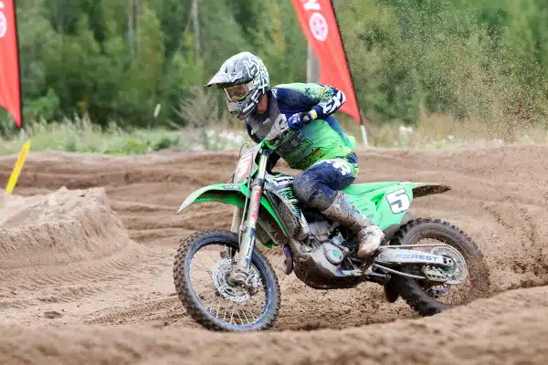 Indrek Mägi ja Matias Vesterinen motocrossin Suomen mestareiksi Indrek Mägi ja Matias Vesterinen motocrossin Suomen mestareiksi