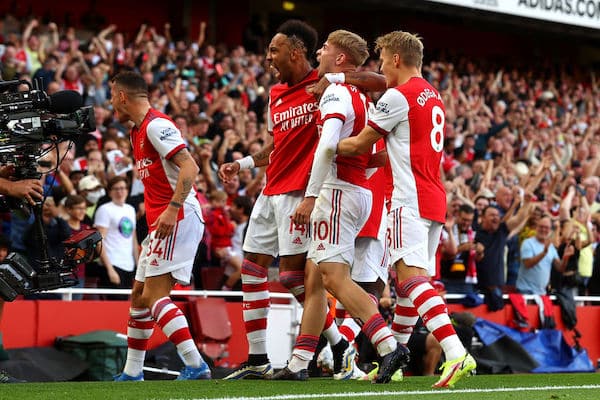 Arsenal nöyryytti La Liga-seuraa tennislukemilla, Man United hävisi Arsenal nöyryytti La Liga-seuraa tennislukemilla, Man United hävisi