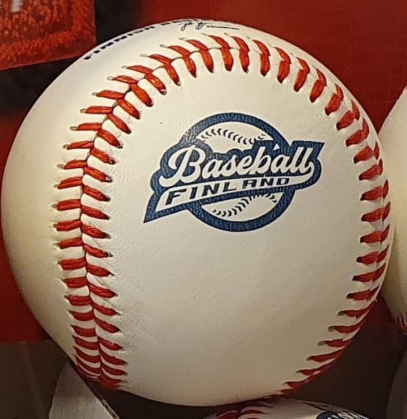 Suomi pelaa EM-kisoissa baseballia Superpesiksen pelaajilla