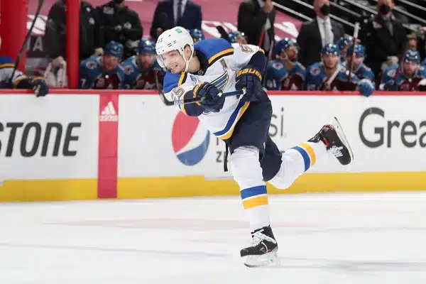 NHL-tähdelle yli 50 miljoonan dollarin jättisopimus