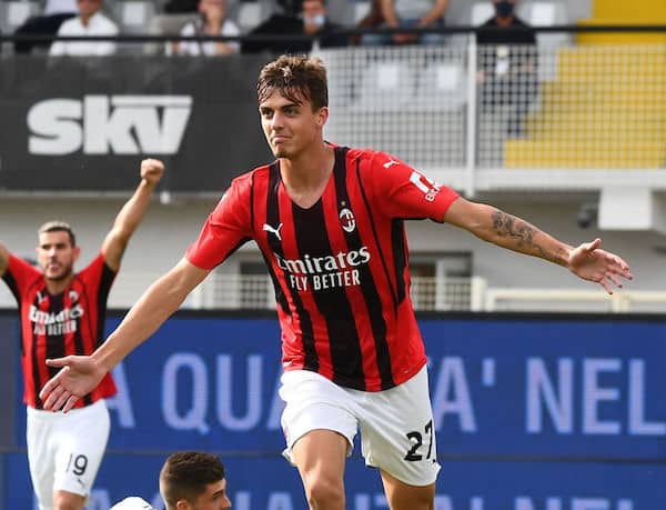 Maaleja jo kolmannessa polvessa! Daniel Maldini osui 13 vuotta isänsä jälkeen Italian Serie A:ssa