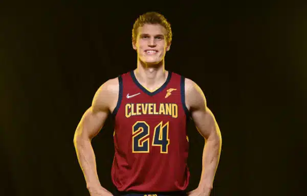 Nyt jysähti – Lauri Markkanen on kaupattu NBA:ssa!