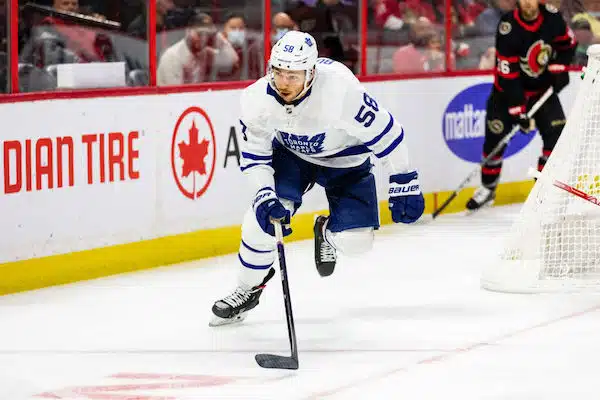 Mikä mies? NHL-pelaaja veti kevään MM-kisat kiikareilla, iski nyt hattutempun NHL-pelissä