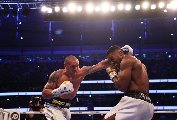 Nyrkkeilyn raskaansarjan maailmanmestari vaihtui - ukrainalainen haastaja peittosi Anthony Joshuan Nyrkkeilyn raskaansarjan maailmanmestari vaihtui – ukrainalainen haastaja peittosi Anthony Joshuan