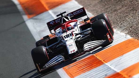 F1-kuski hyppäsi Alfa Romeon rattiin – kokemus oli "shokki" F1-kuski hyppäsi Alfa Romeon rattiin – kokemus oli ”shokki”