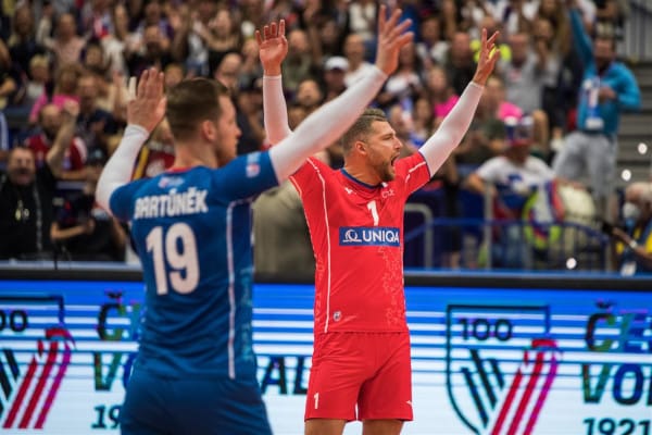 Olympiavoittaja kaadettu – Tshekki sensaatioon EM-lentopallossa