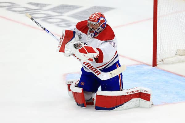 NHL-tähtimaalivahti synkkänä tulevaisuudestaan: "Polveni ei voi ottaa kantaakseen koko kauden työtaakkaa" NHL-tähtimaalivahti synkkänä tulevaisuudestaan: ”Polveni ei voi ottaa kantaakseen koko kauden työtaakkaa”