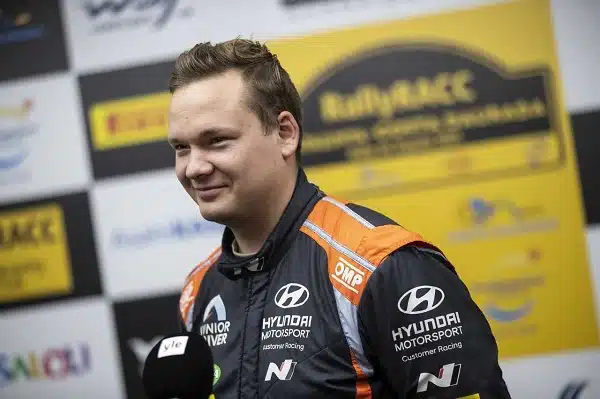 Jari Huttunen haluaa juhlia jälleen Sardinian MM-rallissa – ”Totta kai voittoputkea olisi komeaa jatkaa”