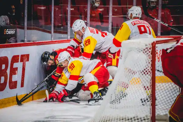 Paavo Arhinmäki paljasti - Jokereille ei löydy kotihallia Helsingistä Paavo Arhinmäki paljasti – Jokereille ei löydy kotihallia Helsingistä