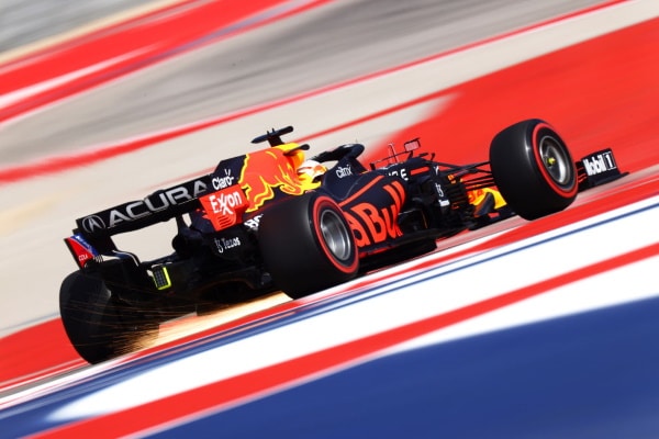 Max Verstappenin isä tuo julki poikansa ”salaisuuden” - on siinä Lewis Hamiltoniakin pätevämpi Max Verstappenin isä tuo julki poikansa ”salaisuuden” – on siinä Lewis Hamiltoniakin pätevämpi