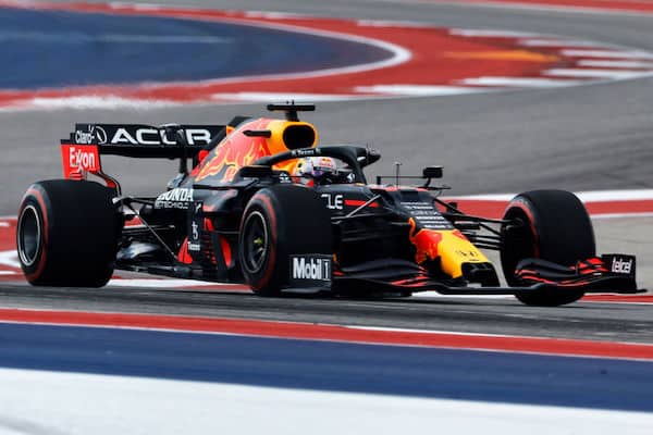 Red Bull päätti kuivan jaksonsa USA:n GP:ssä - tallipäällikkö innoissaan kauden huipennuksesta - "Pari kisaa, joissa me tulemme olemaan vahvoja" Red Bull päätti kuivan jaksonsa USA:n GP:ssä – tallipäällikkö innoissaan kauden huipennuksesta – ”Pari kisaa, joissa me tulemme olemaan vahvoja”