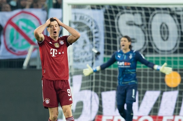 Bayern Münchenin tappiolla kova seuraus – Robert Lewandowski lähtökuopissa Bayern Münchenin tappiolla kova seuraus – Robert Lewandowski lähtökuopissa