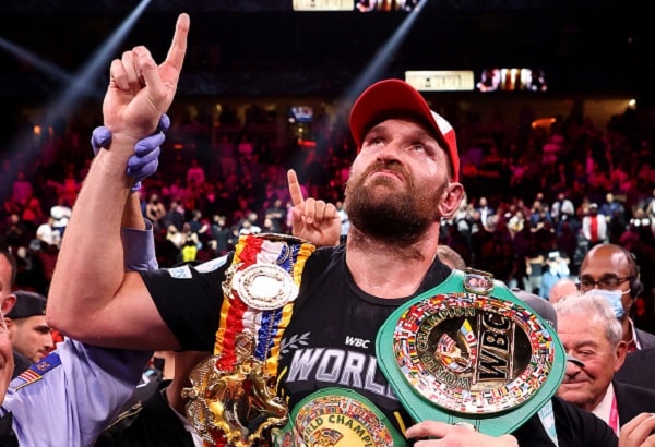 Yllätysuutinen! Tyson Fury ilmoitti uransa lopettamisesta – ”Aion nojata taaksepäin kuuman blondin ja pina coladan kanssa” Yllätysuutinen! Tyson Fury ilmoitti uransa lopettamisesta – ”Aion nojata taaksepäin kuuman blondin ja pina coladan kanssa”