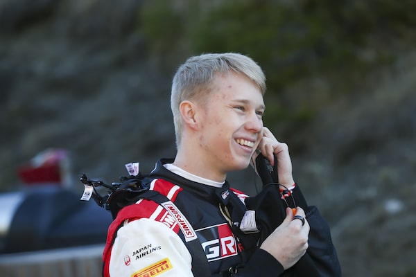 Kalle Rovanperä kertoi ratkaisevasta hetkestä - "Sen jälkeen vauhti oli todella hyvä" Kalle Rovanperä kertoi ratkaisevasta hetkestä – ”Sen jälkeen vauhti oli todella hyvä”