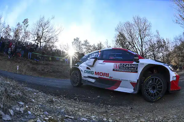 Sebastien Ogier murskaavan ylivoimainen (ek17) – Kalle Rovanperä teki selväksi mistä on kyse