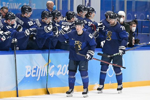 Tällaisen nipun Leijonat kohtaa Tampereella - suomalaisnimi sivussa Sveitsin joukkueesta Tällaisen nipun Leijonat kohtaa Tampereella – suomalaisnimi sivussa Sveitsin joukkueesta