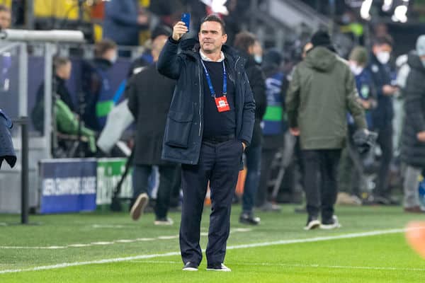 Seksiviestit kävivät Ajax-pomolle kalliiksi - työpaikan lisäksi joutui maksamaan messevän bonuksen takaisin Seksiviestit kävivät Ajax-pomolle kalliiksi – työpaikan lisäksi joutui maksamaan messevän bonuksen takaisin