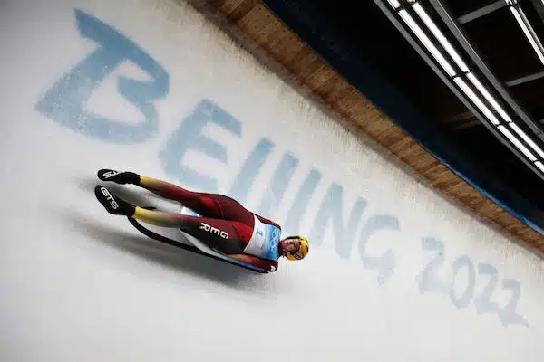 Jo kolmas perättäinen olympiavoitto! Saksalaisen urheilijan dominointi sai jatkoa Pekingissä