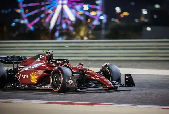 Ferrari-kuski oli pakahtua nauruun kotonaan: ”Hauskoja aikoja, kuten aina näiden Formula 1-huhujen kanssa!” Ferrari-kuski oli pakahtua nauruun kotonaan: ”Hauskoja aikoja, kuten aina näiden Formula 1-huhujen kanssa!”