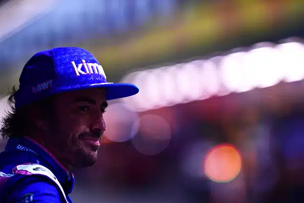 F1-legenda epäilee Fernando Alonson ja Aston Martin-pomon yhteistyötä - "En vain näe sen toimivan" F1-legenda epäilee Fernando Alonson ja Aston Martin-pomon yhteistyötä – ”En vain näe sen toimivan”