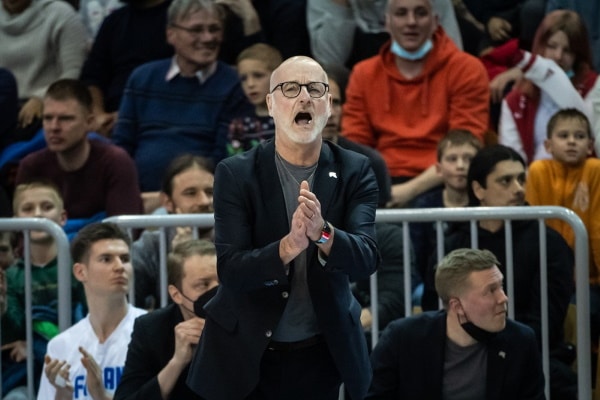 Näin Henrik Dettmann kommentoi HS:lle Lauri Markkasen valintaa - sivaltaa samalla suomalaisia urheilutoimittajia Näin Henrik Dettmann kommentoi HS:lle Lauri Markkasen valintaa – sivaltaa samalla suomalaisia urheilutoimittajia