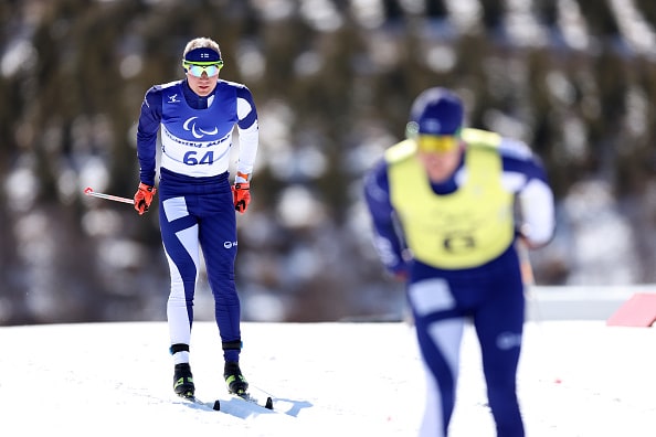 Suomalaishiihtäjä koki kovia Pekingissä – vatsa sekaisin ja takki tyhjänä: ”Tämä sopisi paremmin Hauskoihin kotivideoihin”