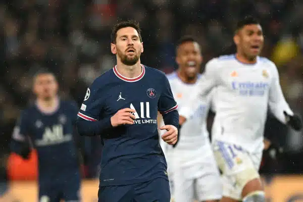 Barcelonan pääpomo vihjailee pelaajahankinnoista - suu visusti supussa Lionel Messistä Barcelonan pääpomo vihjailee pelaajahankinnoista – suu visusti supussa Lionel Messistä