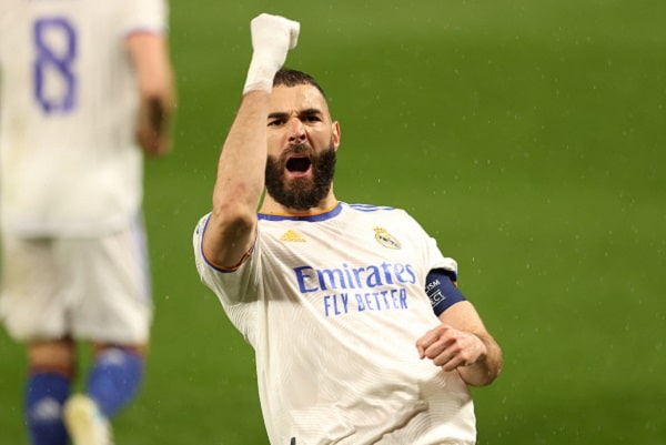 Mestarien liigan kauden joukkue koostuu pääosin finaaliin yltäneiden Real Madridin ja Liverpoolin pelaajista Mestarien liigan kauden joukkue koostuu pääosin finaaliin yltäneiden Real Madridin ja Liverpoolin pelaajista