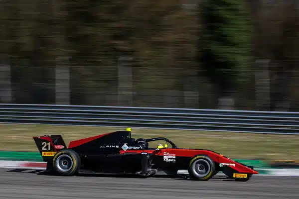 Suomalaistallin formulakuskit kohtasivat karun todellisuuden Monzassa