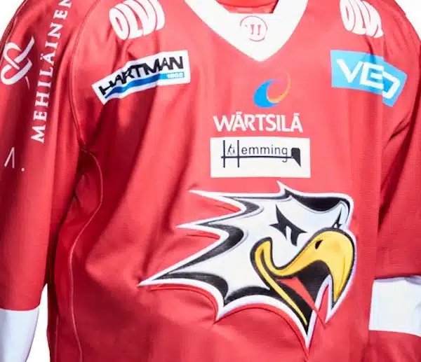 Pelaajapakkansa tyhjentänyt Liiga-seura käänsi tuloksensa plussalle – ”Vaihtoehtona olisi ollut raskas tappio” Pelaajapakkansa tyhjentänyt Liiga-seura käänsi tuloksensa plussalle – ”Vaihtoehtona olisi ollut raskas tappio”