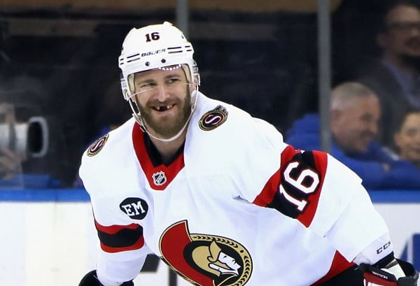 USA:n NHL-tähti aikoo maistaa Tampereella mustaamakkaraa USA:n NHL-tähti aikoo maistaa Tampereella mustaamakkaraa