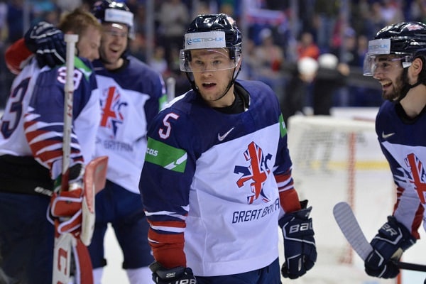 Leijonilla sauma sunnuntaina tilastokummajaisen purkamiseen Leijonilla sauma sunnuntaina tilastokummajaisen purkamiseen