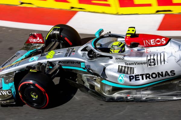 Mercedeksen F1-auto oli susi jo syntyessään – tänne tallipomo haluaa sen päätyvän