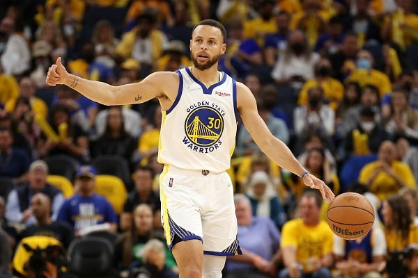 Bileet San Franciscossa – Golden State Warriors järjesti mestaruusparaatin maanantaina