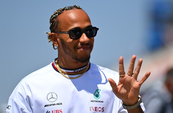 Lewis Hamiltonilta tiukka väite hänen F1-uransa kovimmasta vastustajasta - nimi saattaa yllättää Lewis Hamiltonilta tiukka väite hänen F1-uransa kovimmasta vastustajasta – nimi saattaa yllättää