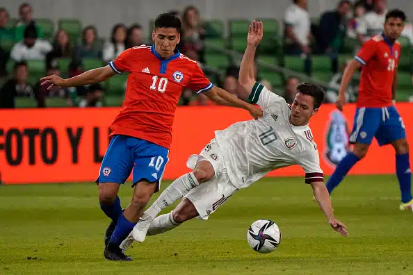 Lehtitieto: Teemu Pukin seura on tehnyt 4 miljoonan euron pelaajakaupan Lehtitieto: Teemu Pukin seura on tehnyt 4 miljoonan euron pelaajakaupan