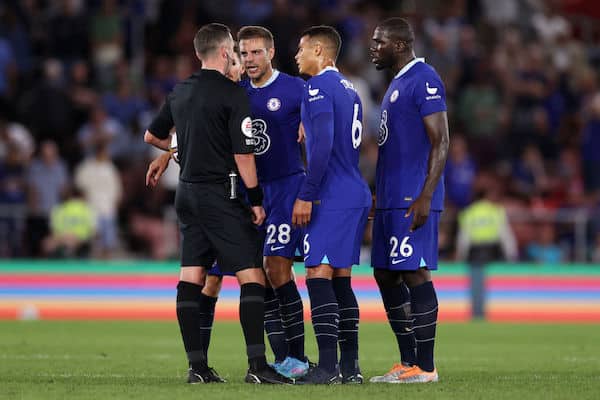 Chelseaa lyödään nyt kaksin käsin – ”Vuoden 2023 noloin jalkapalloseura”