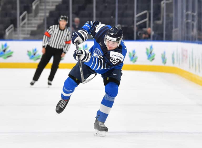 Suomalaislupaus allekirjoitti NHL-sopimuksen