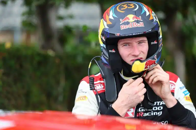 Elfyn Evans hyökkäsi ja Kalle Rovanperä säesti – Ott Tänak otti iskun tyynesti vastaan (ek14)
