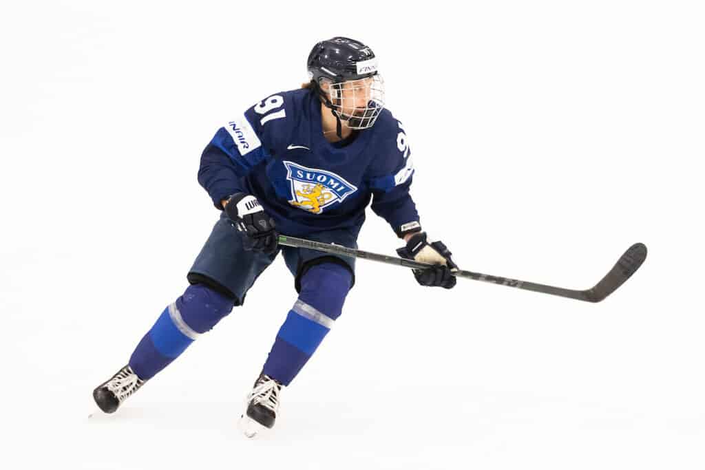 Viivi Vainikka iski kahdesti – Naisleijonien pelissä vielä paljon parannettavaa