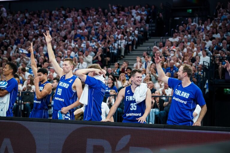 Susijengi jatkaa rankingissa kovalla sijalla