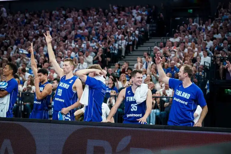 Susijengi jatkaa rankingissa kovalla sijalla
