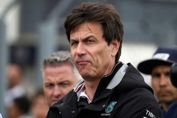 Toto Wolff myöntää Mercedeksen valtavan takamatkan Red Bulliin – ”Meidän on tuplattava kehitysvauhtimme” Toto Wolff myöntää Mercedeksen valtavan takamatkan Red Bulliin – ”Meidän on tuplattava kehitysvauhtimme”