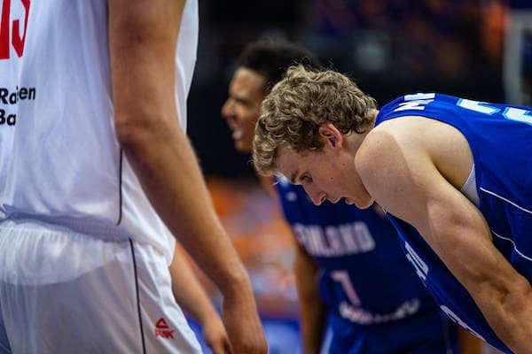 Näin supertähti Lauri Markkanen kommentoi Susijengin katastrofia Näin supertähti Lauri Markkanen kommentoi Susijengin katastrofia
