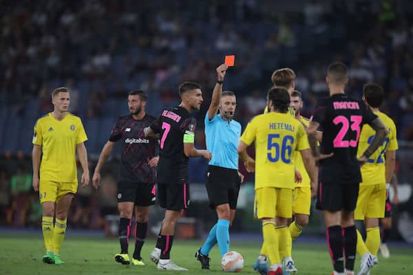 HJK kehittyi Roomassa viime syksyn räpellyksistään – europelien jatko helmikuussa realismia HJK kehittyi Roomassa viime syksyn räpellyksistään – europelien jatko helmikuussa realismia